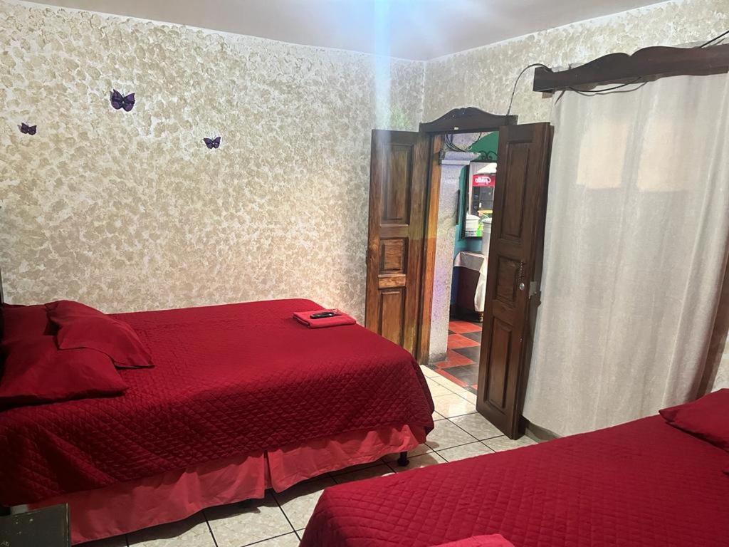 Cristales De Antigua Hotel Cristal Экстерьер фото